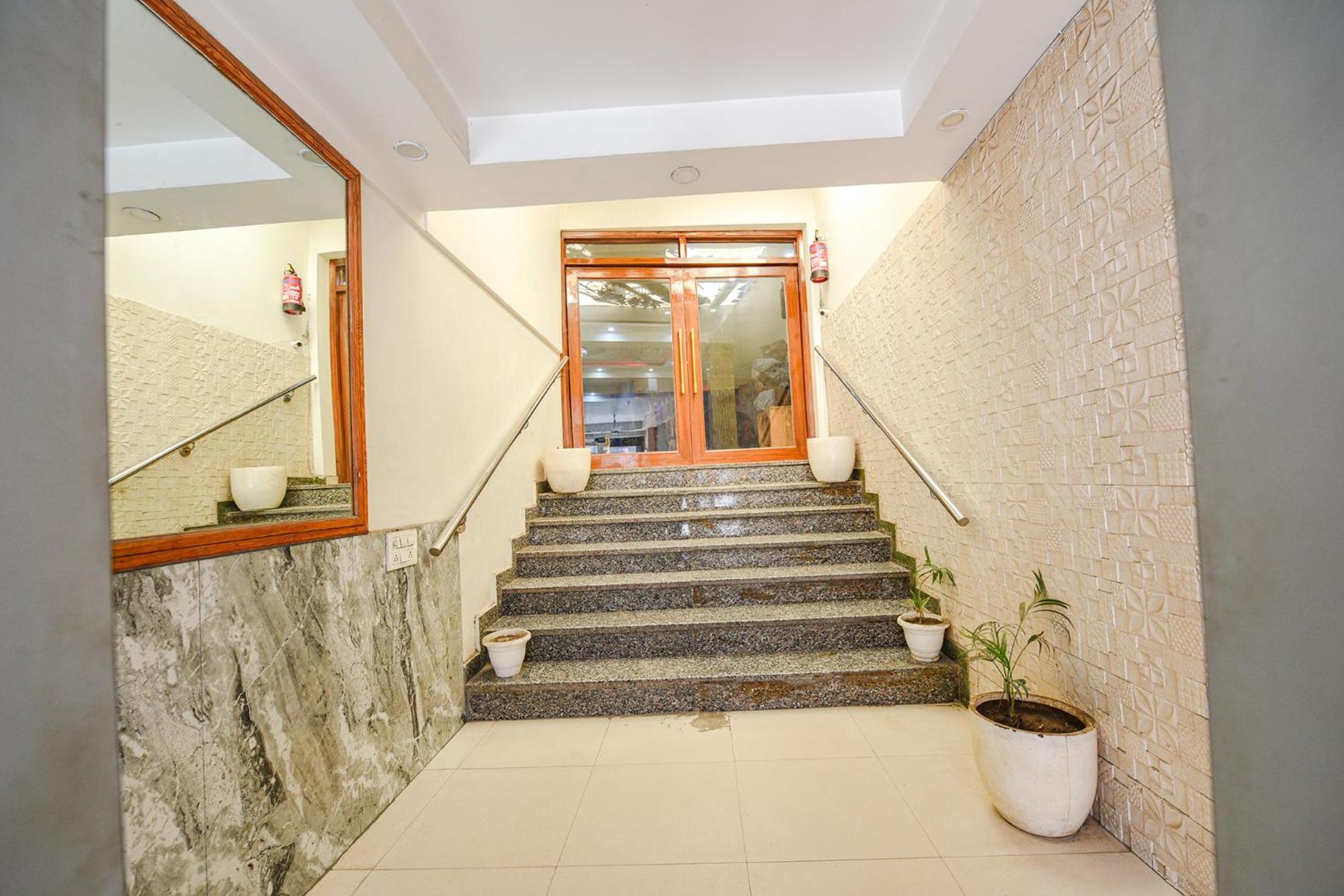 Fabhotel Aman Inn Near Igi Airport Nova Deli Exterior foto